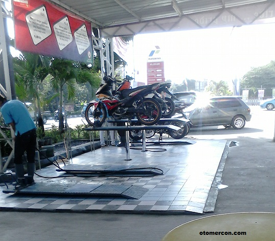 Tempat Cuci Motor Recommended di Jogja  Mercon Motor